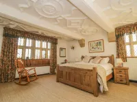 High Hall Hotels in Grassington
