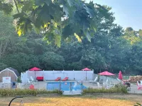 Kennebunkport Motor Lodge - Beach
