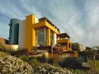 Crayfish Lodge Sea & Country Guest House Hotels in Gansbaai