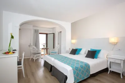 Hotel Marina Hotels near Sa Torrentera
