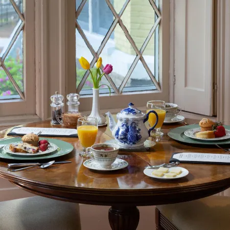 Inn at Woodhaven-in the Heart of the Bourbon Trail-over 12 Distilleries Nearby