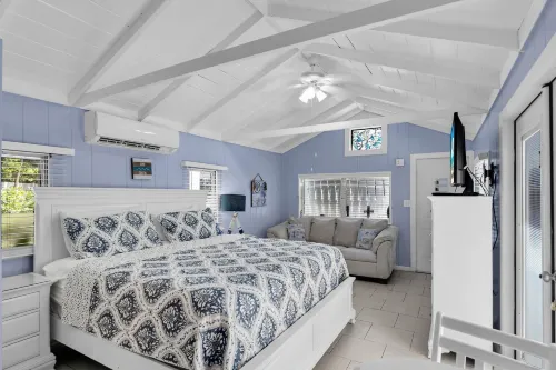 Tropical Cottages