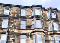 ByEvo 19 Walker - Close to GLA - Perfect Getaway or Working Away from Home - 3-Star