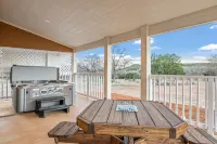 Appian Way Monte Carlo 1 Bedroom Cabin by RedAwning