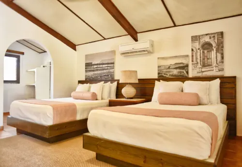 El Morro Eco Adventure Hotel - parking