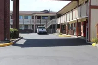 Kings Motor Inn Hotels in Fife