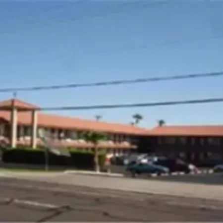 Miles Motel