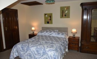 White Hill Country House B&B