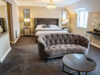 The Pear Tree Inn & Country Hotel Hotels in Worcester