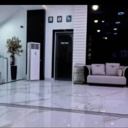 Movana Hotel & Suites