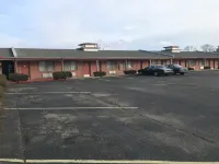 Village Inn Salina Hotel di 