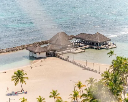 Spacious Apto with Spectacular Views of the Beach Hotels in Juan Dolio