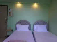 Bella Bella House Hotel berhampiran Jeti Thewej