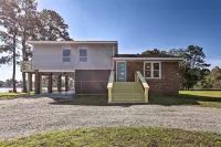 Riverfront New Bern House Gourmet Kitchen and View! - balkon