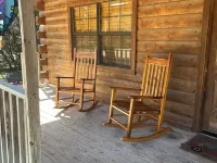 "Bearly Beehavin" 2-bdrm 1 bthrm cabin  with WiFi, AC.  Unwind & relax in ConCan Hotels in Concan