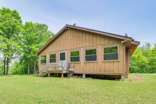 Michigan Retreat on 10 Acres Hike, Fish and Explore -  Privatzimmer