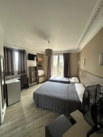 โรงแรมกรอง มาเจนตา โรงแรมใกล้ปารีส เขต 10