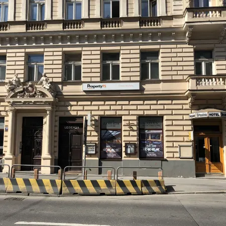 Brezina Pension Отели рядом с достопримечательностью «Прага 02»