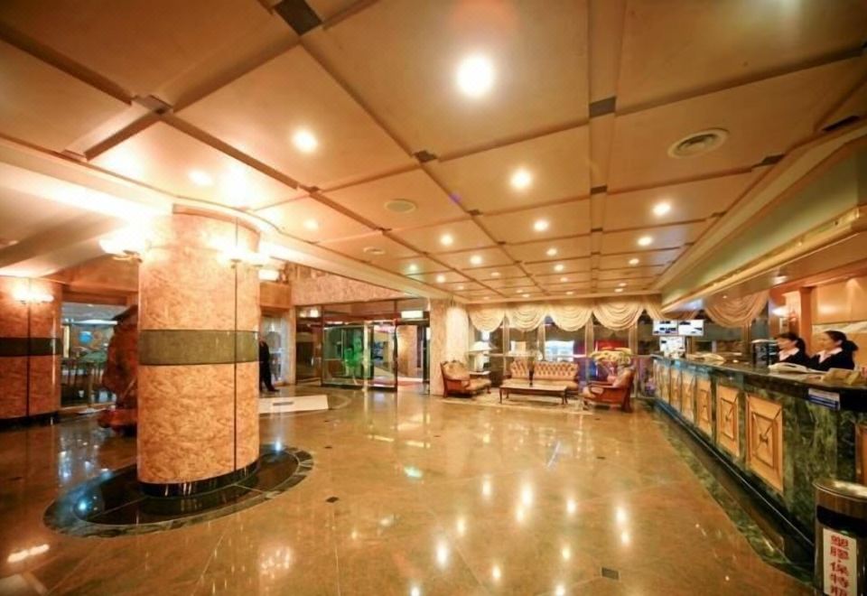 2. 밍 루 홀리데이..