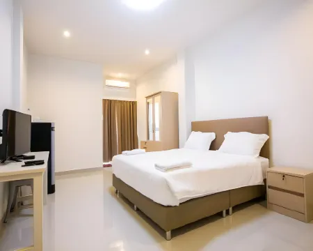 J-House Phetchaburi เจเฮาส์ เพชรบุรี โรงแรมในอำเภอเมืองเพชรบุรี