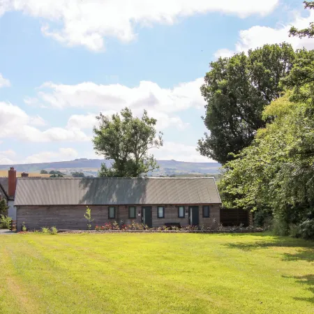 Stiper View Barn 2