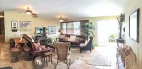 Affordable & Beautiful Dream Condo with a private pool near  Seven Seas Beach