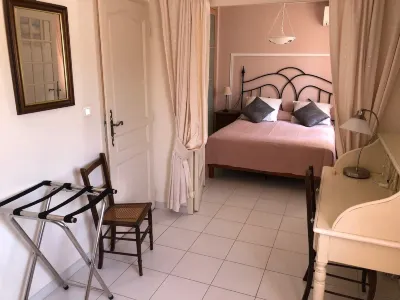 Ekin ô Rev Gîte Fontessante Hotels in Fayence