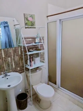 Doug Manor Flat1 Отели в г. Портмор