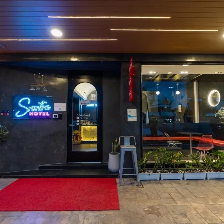 SRIINTRA HOTEL
