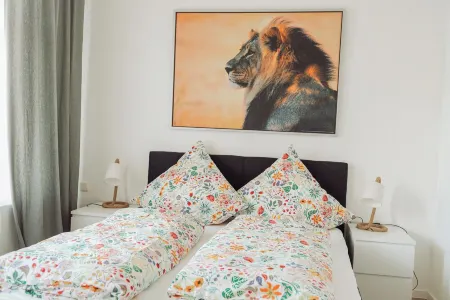 Center, 2R, own terrace, WiFi, 4P, modern, quiet