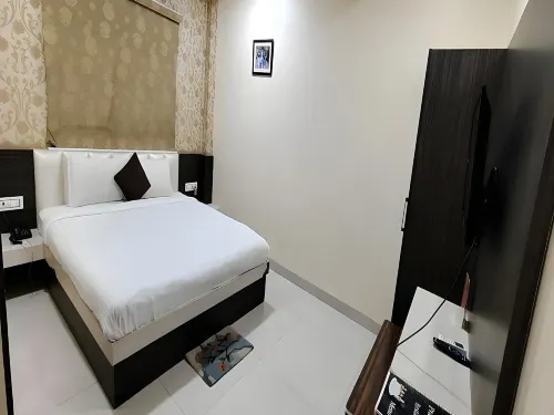 Hotel Prakshi Palace Hotels in Datia