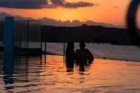 Seaview Hotel - Adults Only 16 Plus - Beach