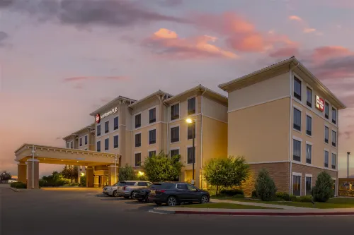 Best Western Plus Hudson Hotel  Suites