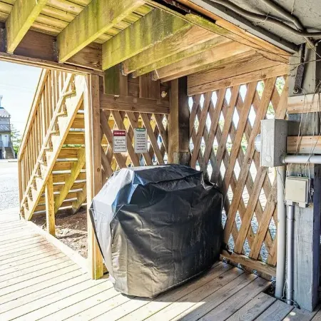 50 feet to the sand! Stunning Sunrise & Sunsets 3bed 2-1/2 bath in North Topsail
