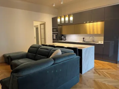 Beautiful Heart of Old Town apartment.