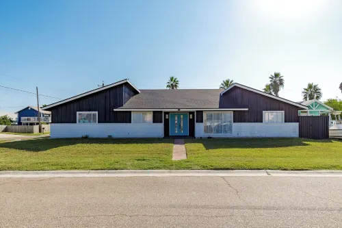 스타일리시한 3 베드룸, 수영장, 펫프렌들리, 10명 수용