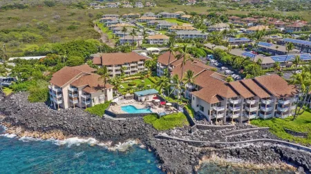 Sea Village #4210 Ocean Front Lanai!