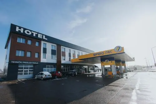 多博伊布爾奇科加斯酒店