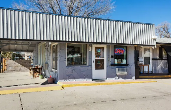 羅德威套房旅館