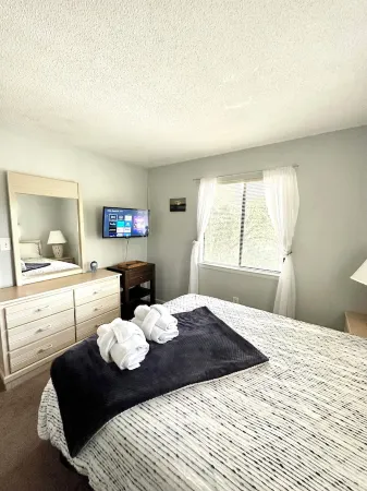 Modern Villa 4 Minute Walk from a Private Beach!