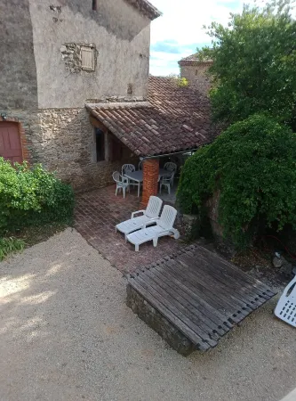 Typical 17th-Century Cevenol farmhouse at the heart of nature, outstanding view