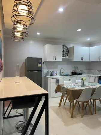 Rica's Place is happy to serve you. Отели рядом с достопримечательностью «Бантаг Лейк Ранч»