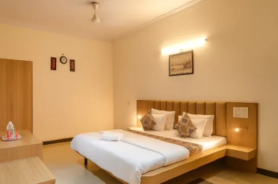 納瓦加特古吉特酒店