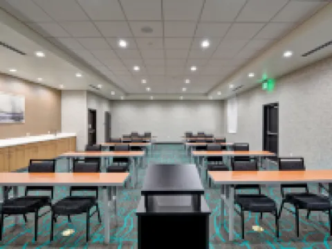 OKC 米德韋斯特城廷克 AFB 希爾頓惠庭酒店 米德韋斯特城酒店