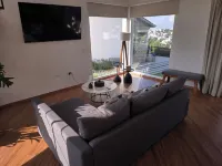 Comfortable, amplia y moderna casa para 6 personas con vista a Pena de Bernal