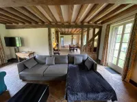 Domaine Les Muids - Gîte "les Oiseaux Piscine et Forêt Privée Proche de Paris Các khách sạn ở Brinon-sur-Sauldre