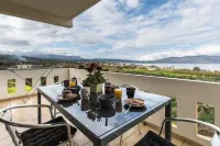 Ben's Homes Elegant Suite Hotels in Mithimna