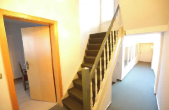 City Apartment 12b - Located right next to the pedestrian zone and Brühl Palace Park 布呂爾酒店