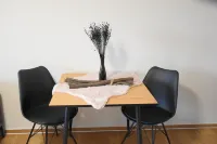 Charming Homes - Studio 25