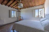 Casa Eleonora Infinite View of the Tuscan Hills Hotels in Peccioli